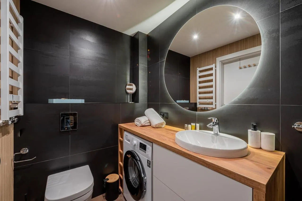 Daire Horyzont Apartamenty - Apartamenty Westin House Sauna, Basen I Silownia Kolobrzeg